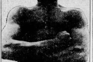 professional-wrestler-reginald-siki-in-1927